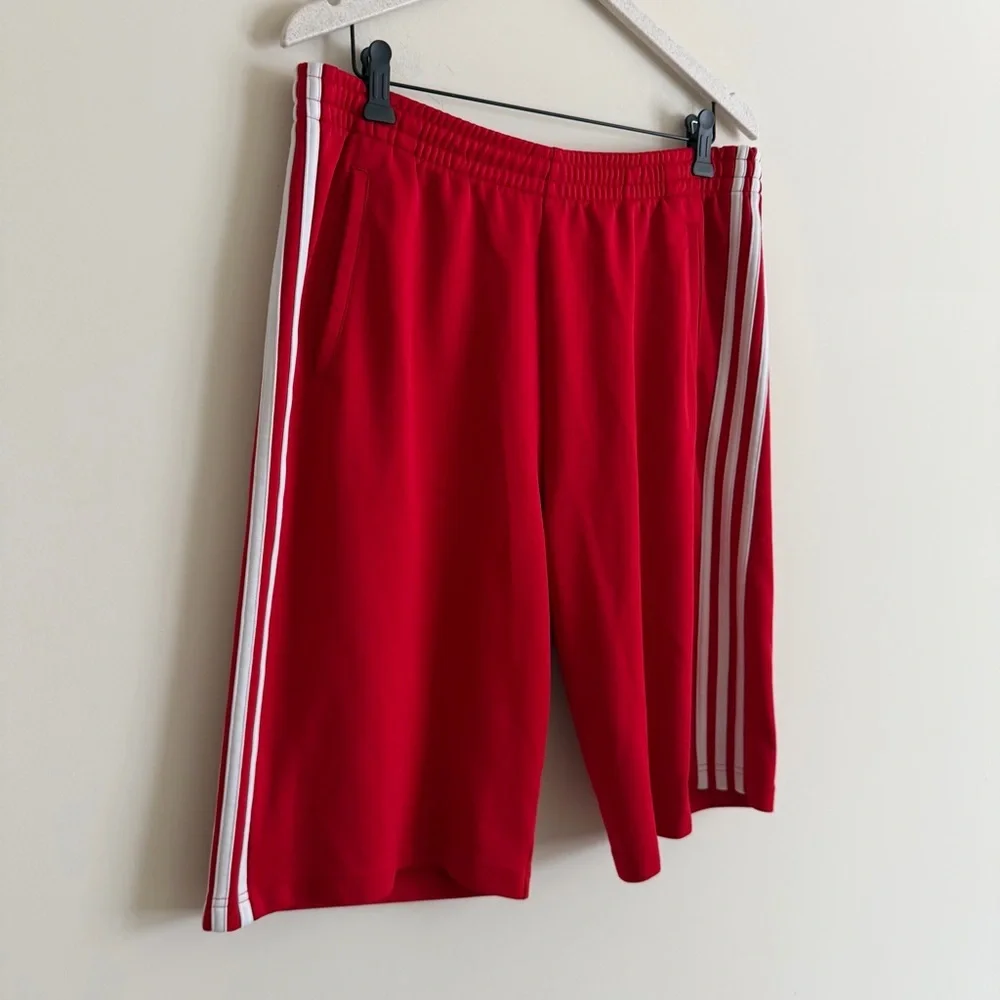 Adidas Originals Scarlet Red 3-Stripes Shorts Men’s Large Trefoil Logo - Picture 3 of 12